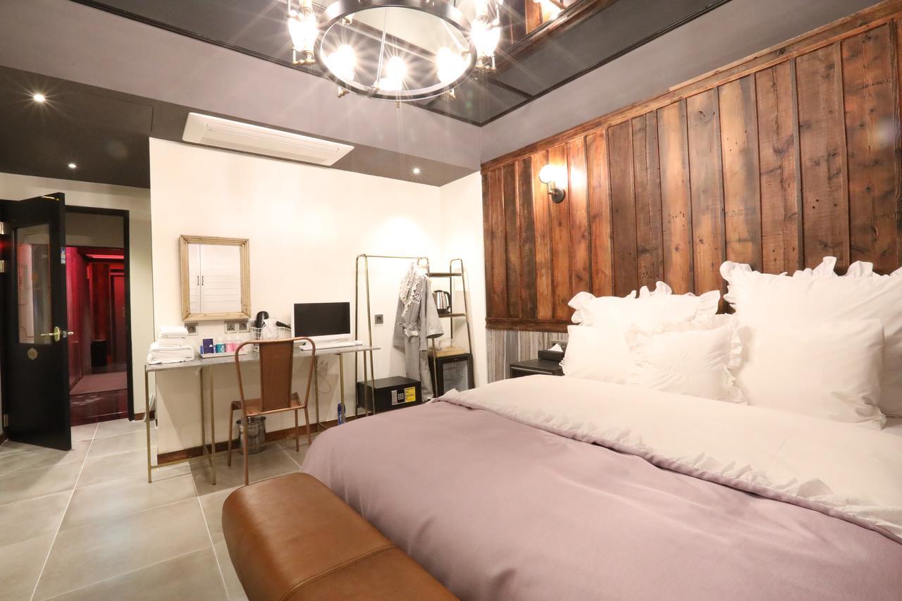 February Stay Gangseo Пусан Екстериор снимка